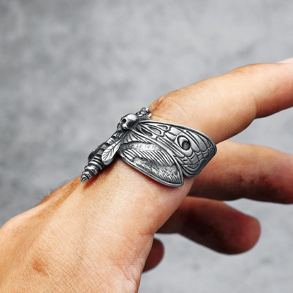 Dödskallefjäril ring