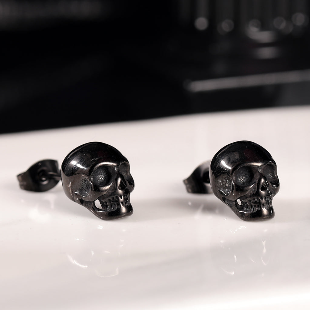 Ear studs Svart Dödskalle