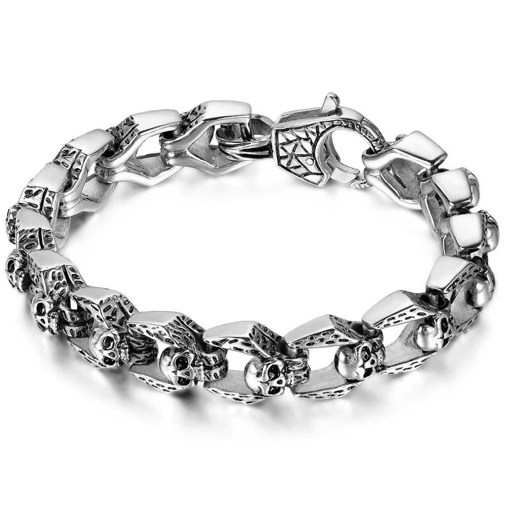 Silverfärgat herrarmband med dödskallar tillverkat av sterlingsilver