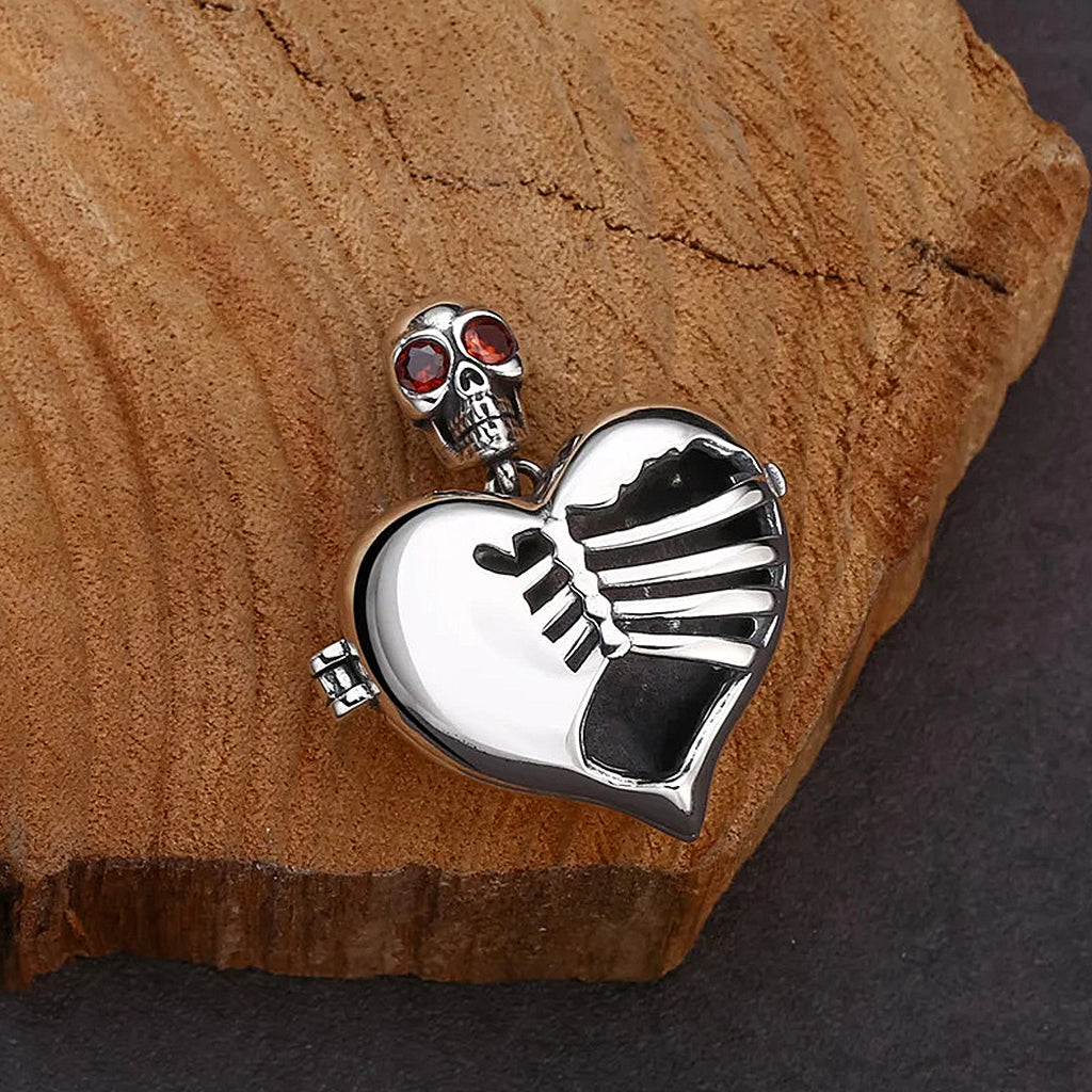 Medaljong halsband med hjärta