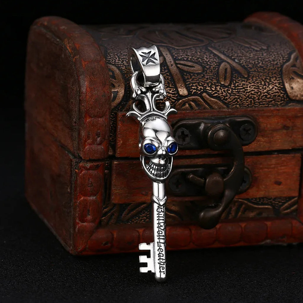 Silverfärgat nyckel hänge av sterling silver