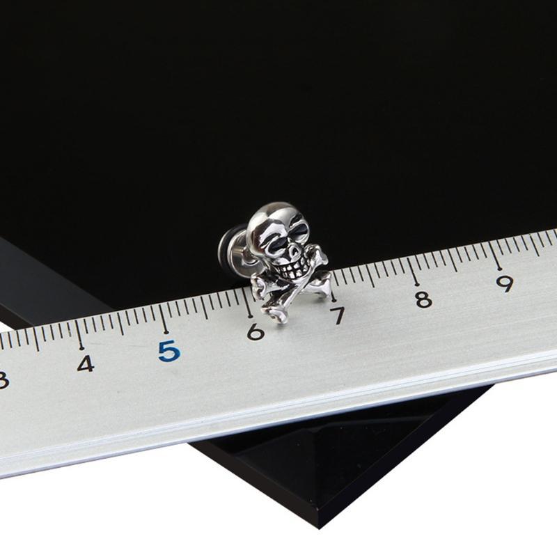 Örhänge Jolly Roger Dödskalle (Stål)