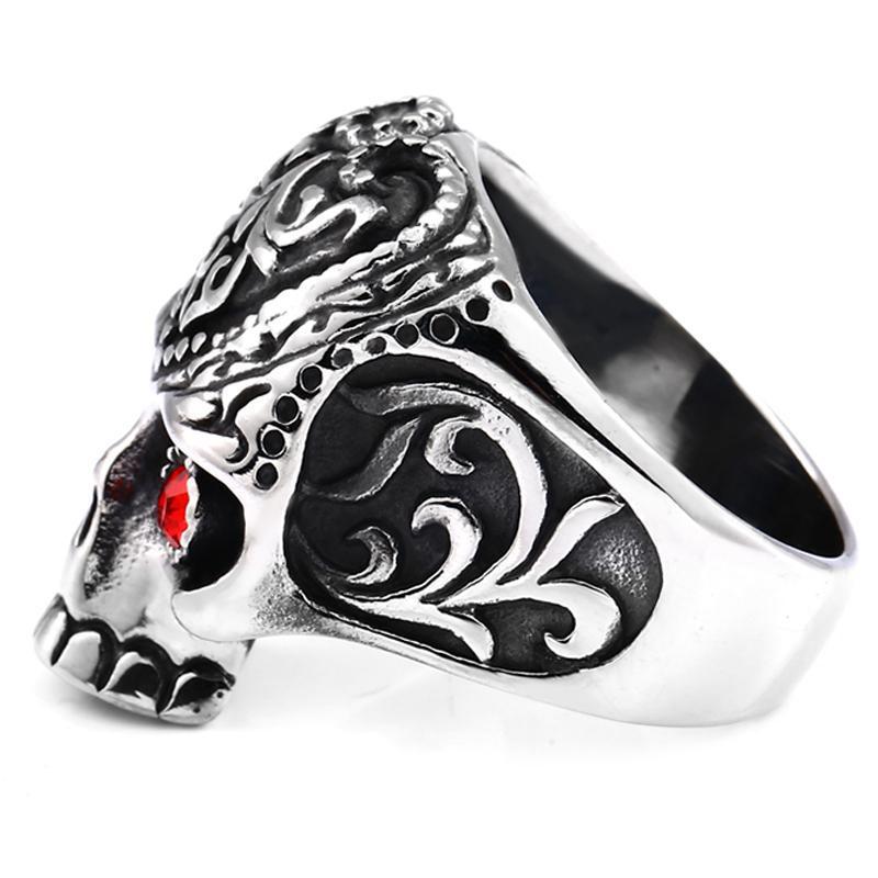 Biker Ring Röda Ögon