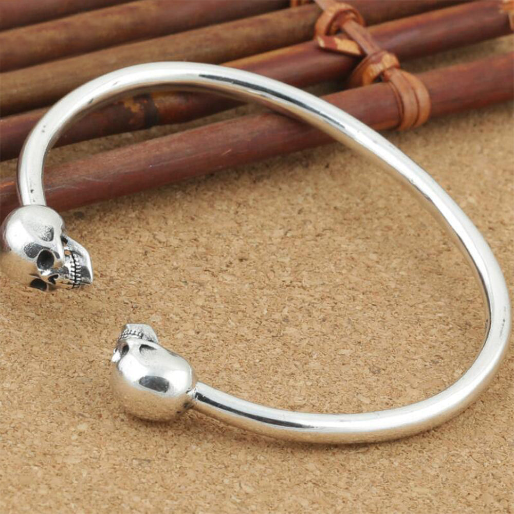 Manschett-Armband Med Dödskallar