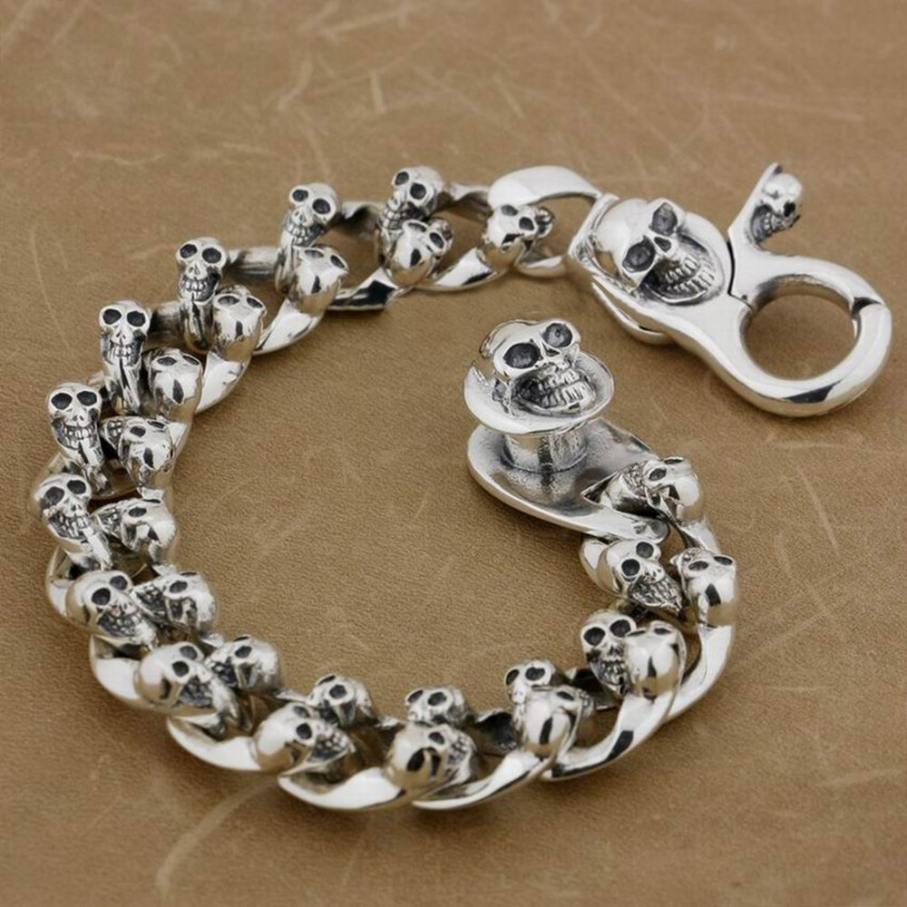 Armband Silver Med Dödskallar