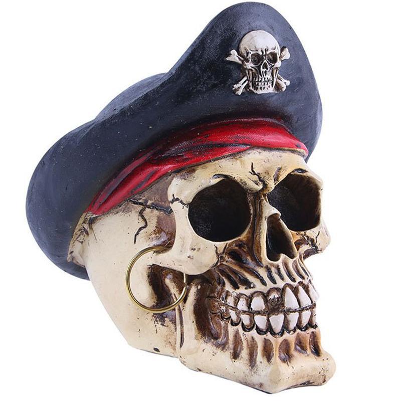 Dödskalle Staty Pirat