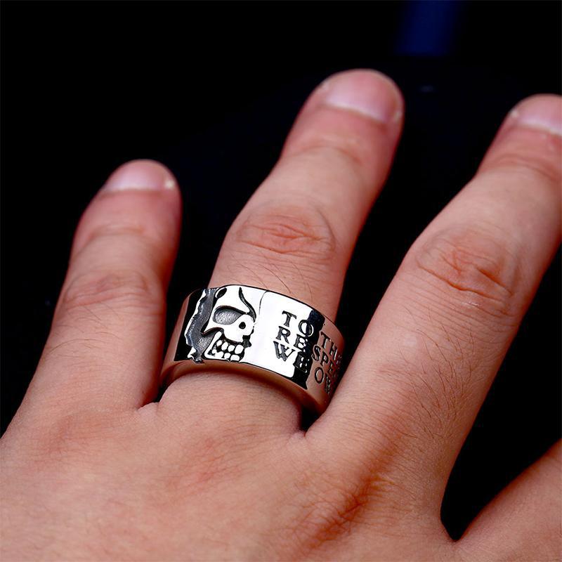 Dödskallering Gothic Gravyr (Stål)