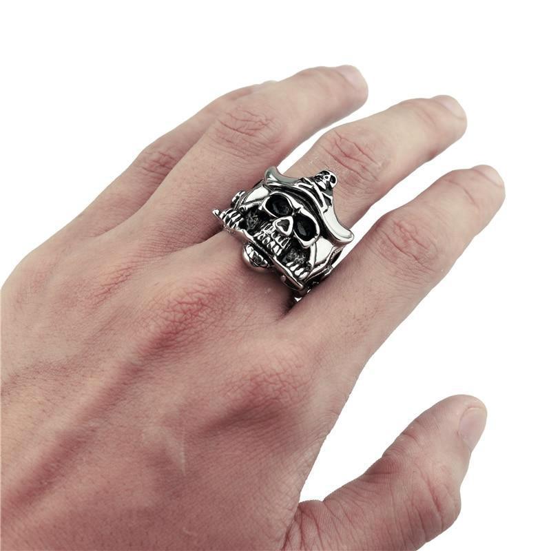 Dödskallering Jolly Roger I Stål