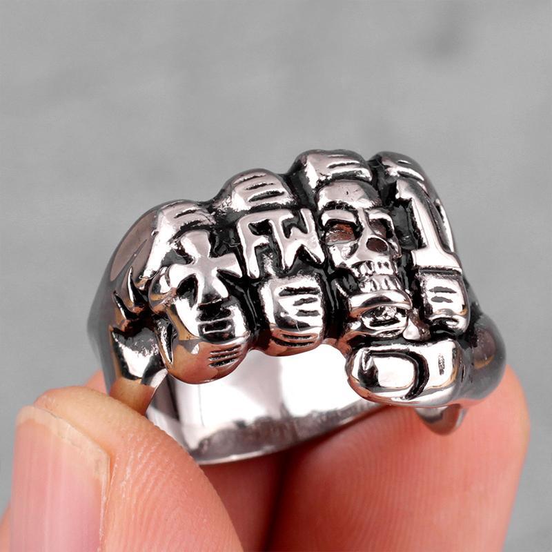 Silverfärgad Dödskallering