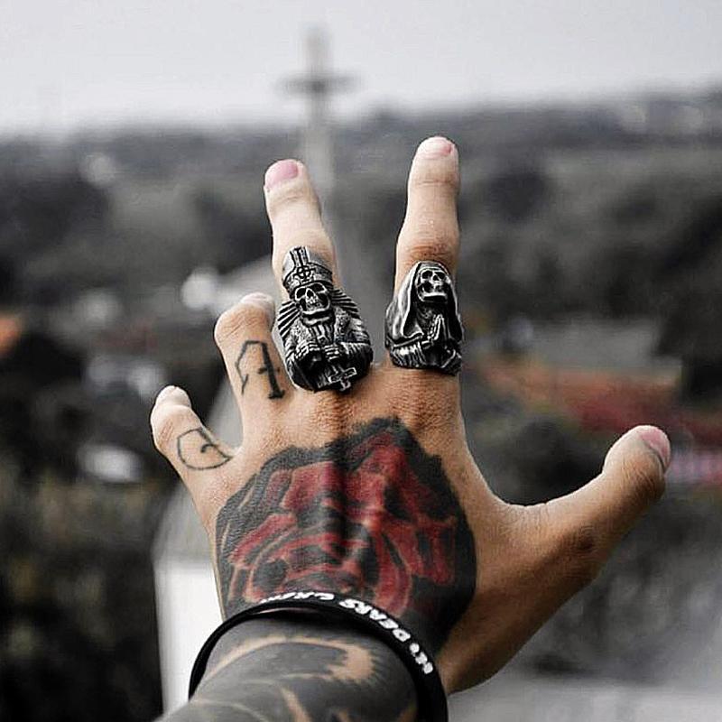 Dödskallering Ghost Priest (Stål)