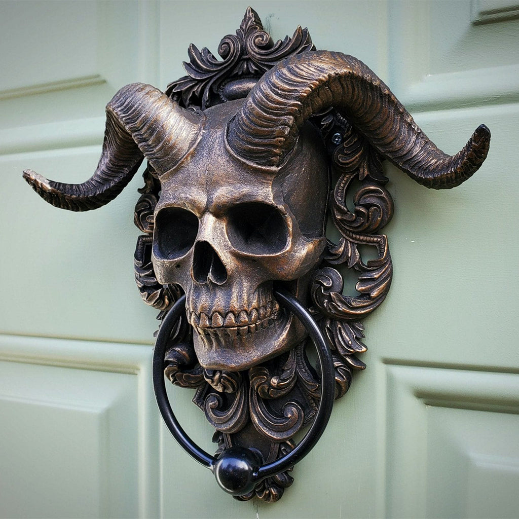 Dörrknackare Dödskalle Med Horn