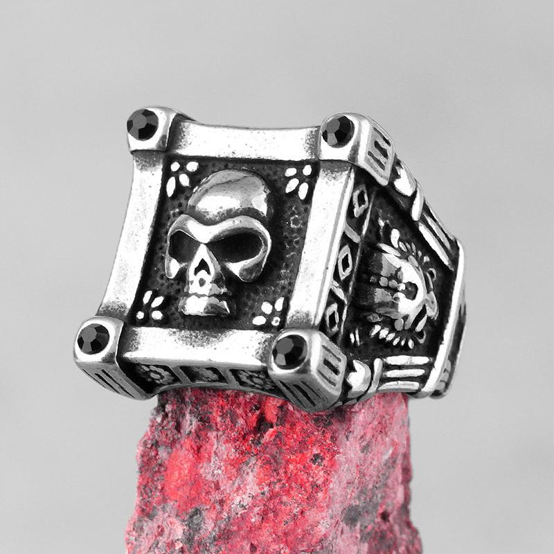 Fyrkantig Dödskallering