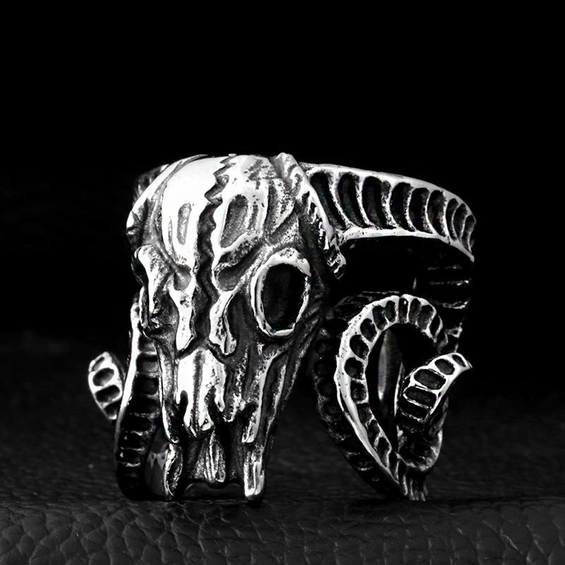 Gothic Ring