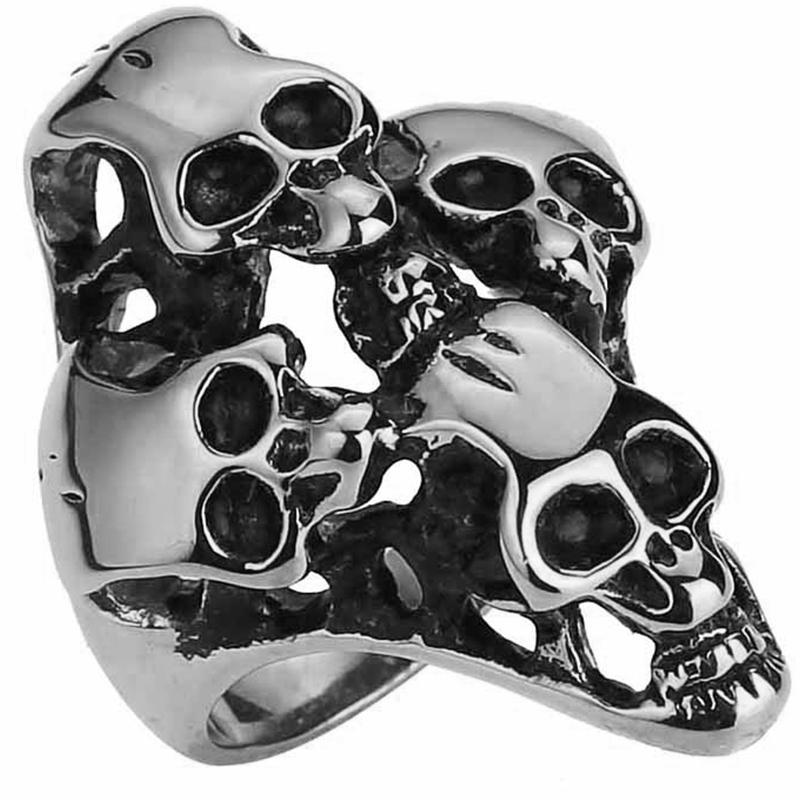 Biker Ring Med Fyra Dödskallar