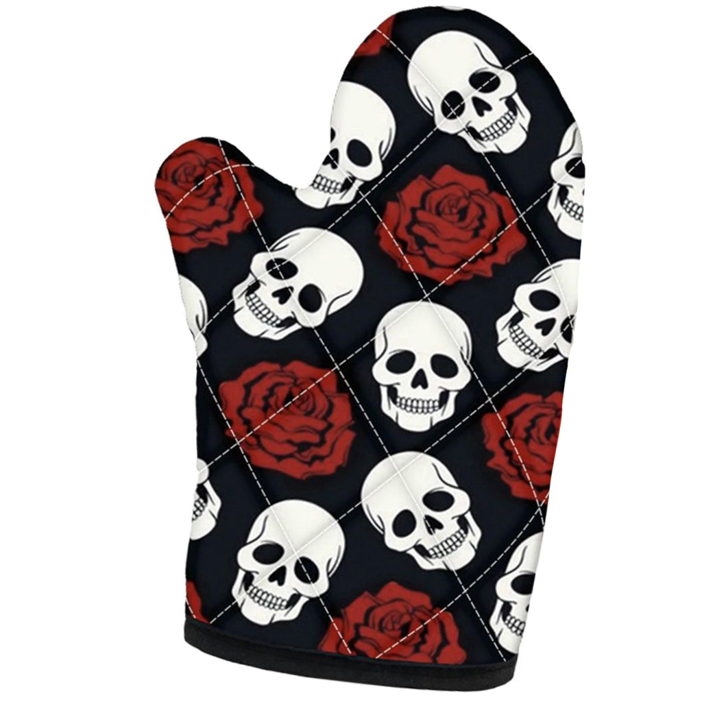 Grytvante Med Dödskallar Och Rosor