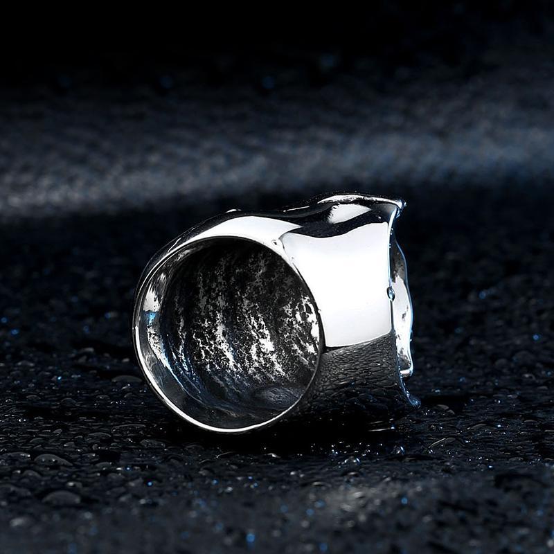 Dödskallering Cracked Skull (Stål)