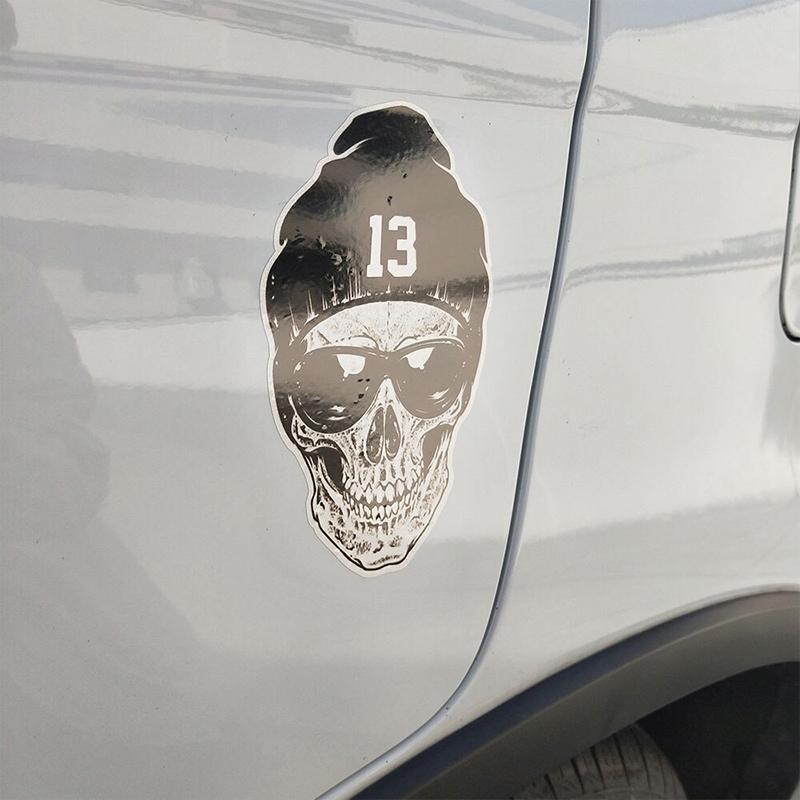 Klistermärke Dödskalle 13