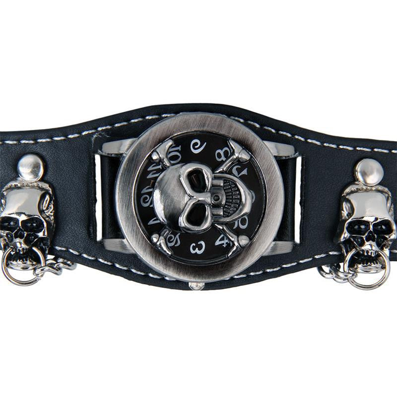 Klocka Med Dödskalle