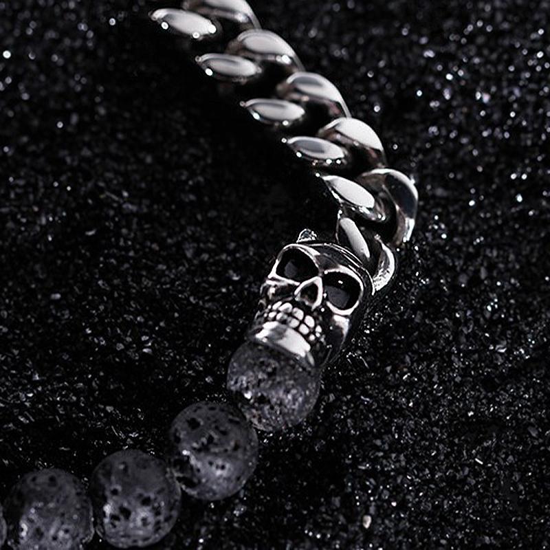 Dödskalle Stålarmband Med Lavastenar