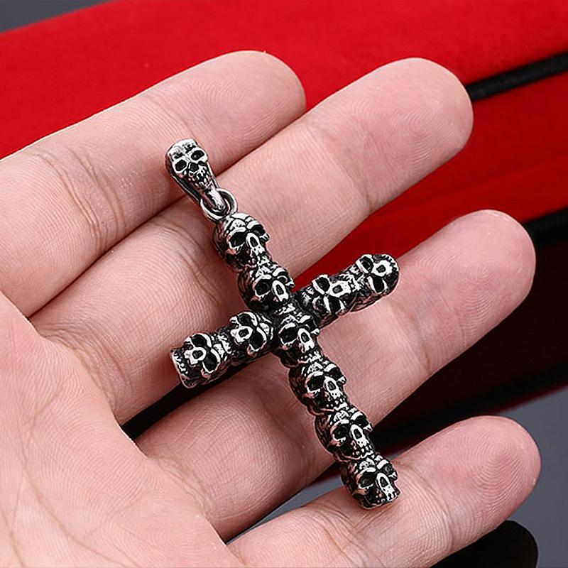 Dödskalle Halsband Herr Kristet Kors (Stål)