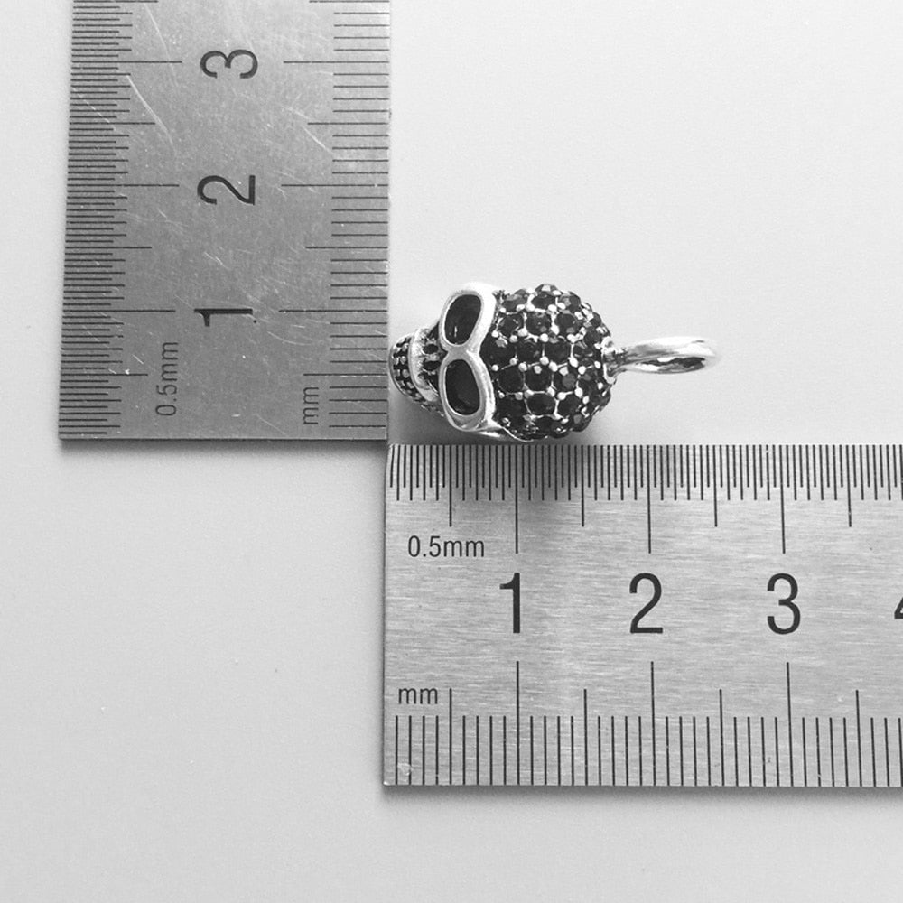 Silver Halsband Kranium Svarta Zirkoner