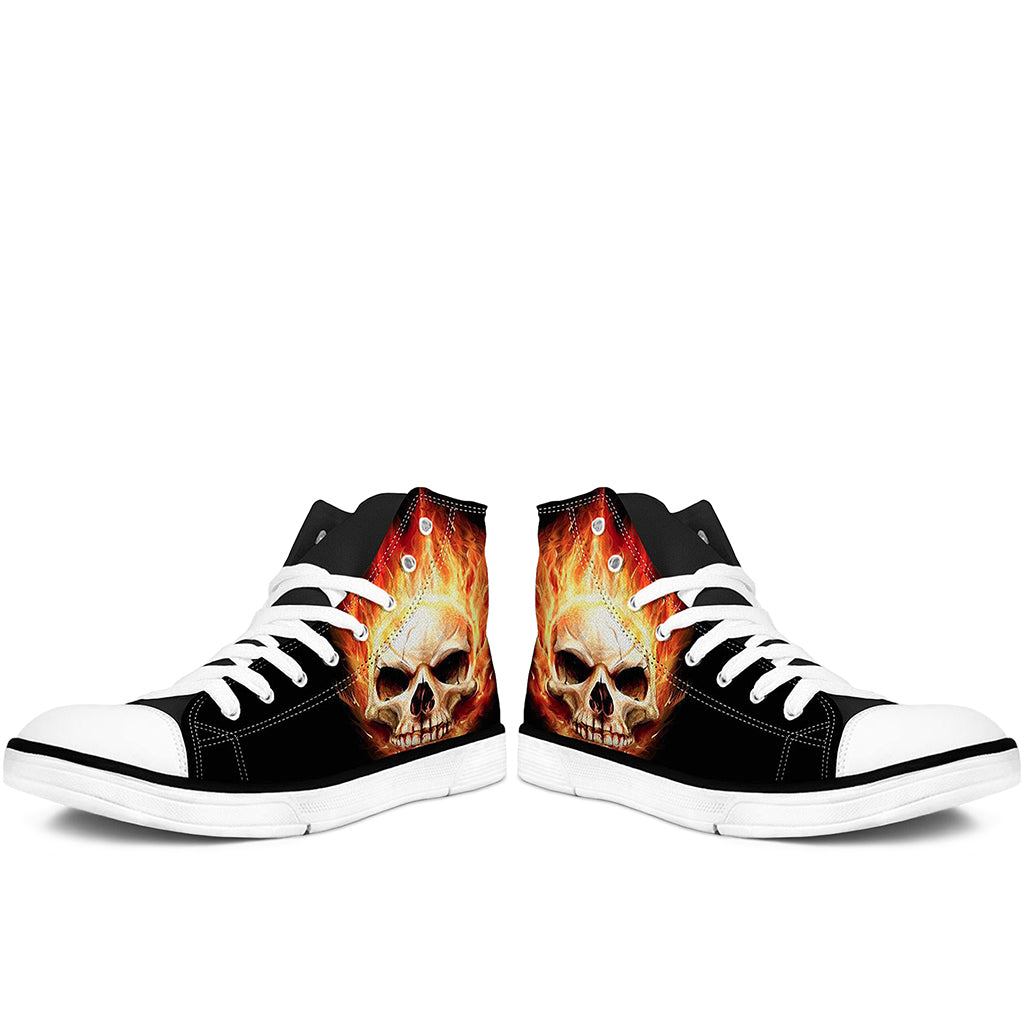 Skor Brinnande Dödskalle