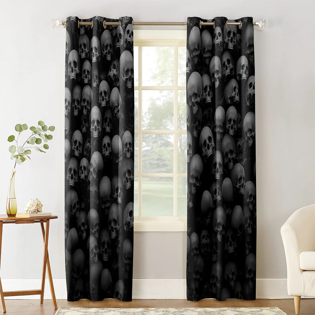 Svarta Gardiner Med Dödskallar