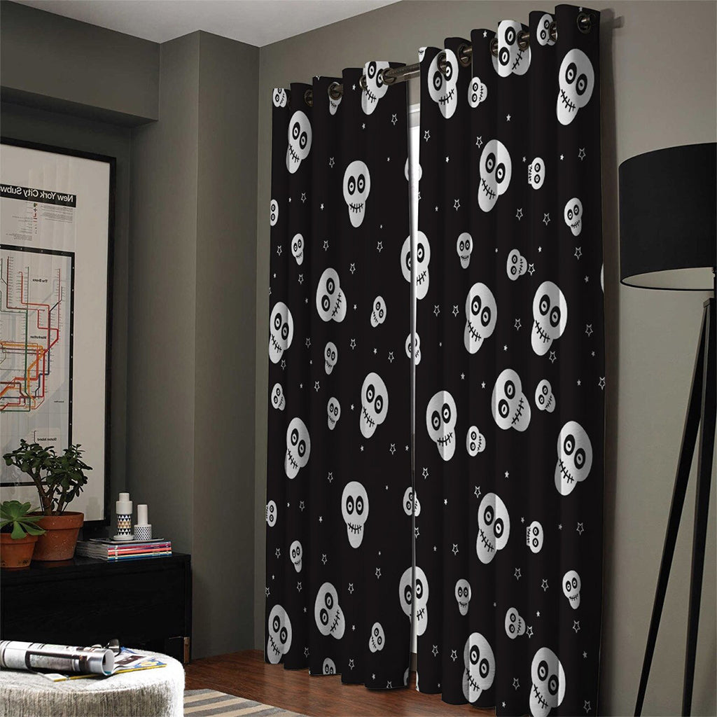 Svarta Gardinlängder Med Söta Dödskallar