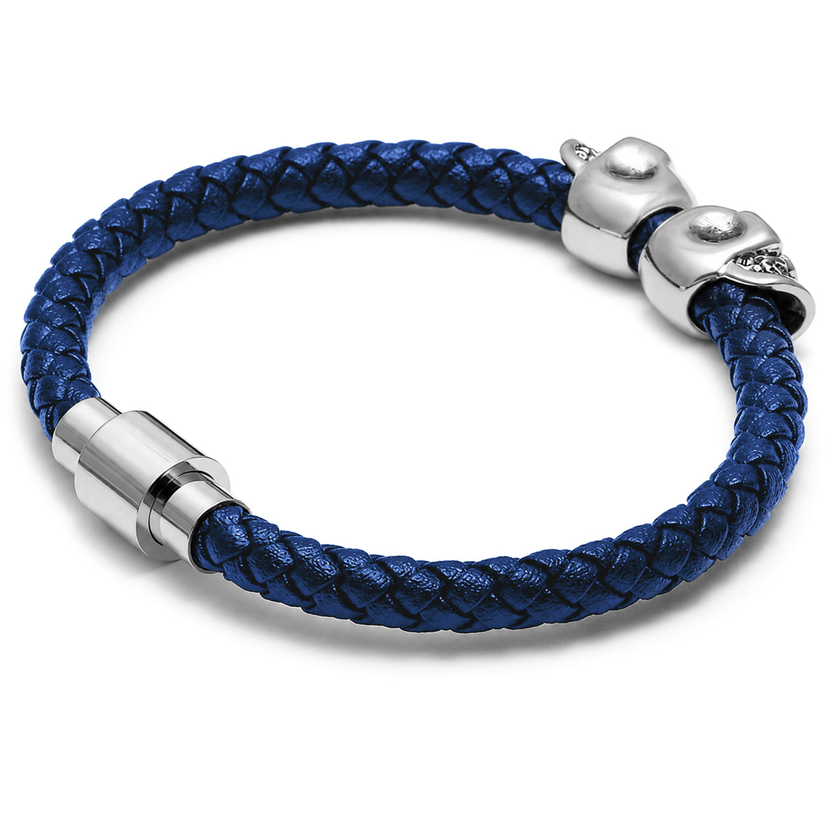 Armband av blått läder med två dekorativa dödskallar av silverfärgat stål